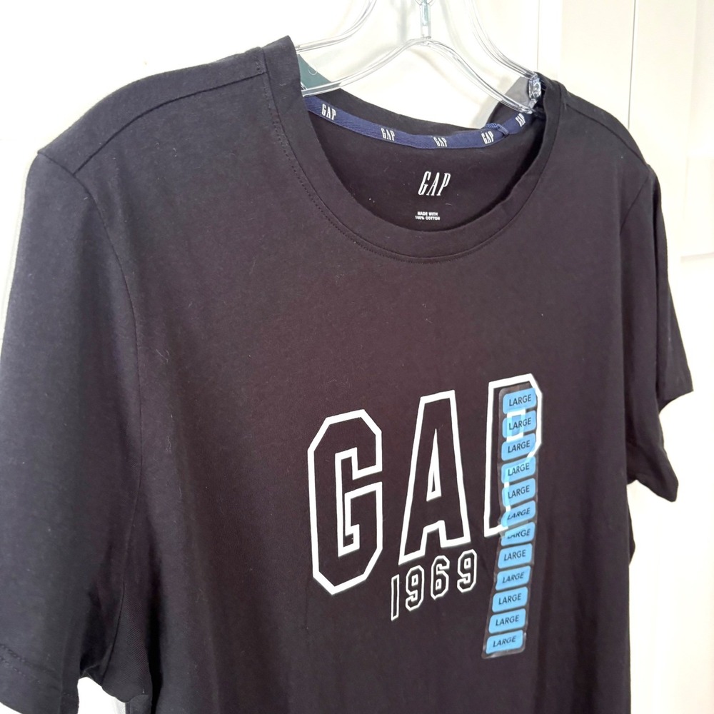 NWT Gap Women's Black Spell Out Logo Tee Shirt in Size L - Picture 5 of 11